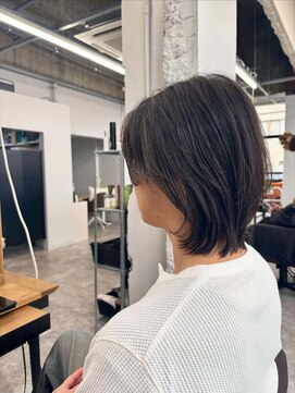 楚々 ミディアムウルフ