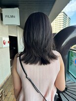 フィルム(FiLMs)&nbsp;艶髪デザインカット/ミディアム/レイヤーカット