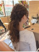 ダンデライオン ネクストステージ(DandeLion next stage)&nbsp;ポニーテールアレンジ