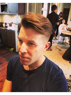 リバレッジ 広尾(Leverage) メンズモテ色気バーバー風流しスタイル