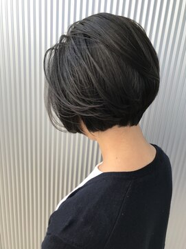 ラ ブーケ 御器所店(La Bouquet) クール系ミニボブ