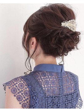 ザブックハンドサロン(The book hand salon) ヘアアレンジ