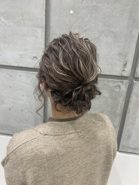 カシェ マエノヘタ(Cashe'e MAENOHETA) ルーズアレンジ