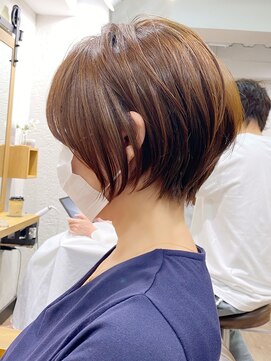 マグ ギンザ(mag ginza) 美シルエット丸みショートボブ、サイドバング小顔前髪BISA