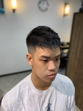 キングマンバーバー(KING MAN BARBER) カジュアルフェード