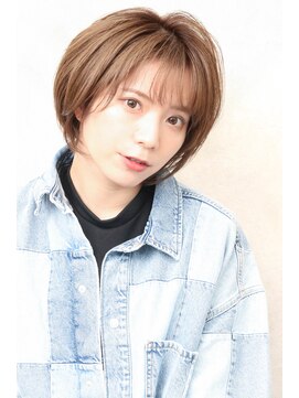 シトロン ブラン(CITRON blanc) カジュアルショートボブ ふわっとショート シースルーバング