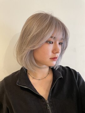 エースハバナ 渋谷(1 HAVANA) ヌーディカラー/前下がりボブ/小顔ヘア/大人ボブ