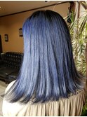 ネイビーブルー