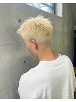 ピチカートシータ(pizzicato cita)&nbsp;【金髪短髪】フェードカット×スパイキーベリーショート