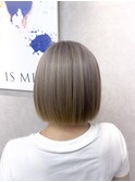 #ダブルカラー#ベージュ#シルバー#タッセルボブ
