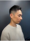 ソフトモヒカン系ツーブロック