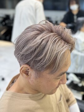 エアー 銀座タワー(AIR) センターパート/ハイトーンカラー/ダブルカラー/ツーブロック