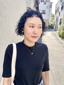 スワッグ(Swag) ミニボブなくるくるパーマ◎