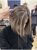 小顔へア アッシュカラーグレージュハイライトカラー◎