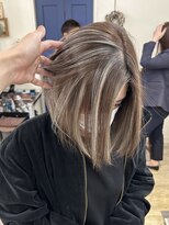 エトラ 渋谷店(etora)&nbsp;小顔へア アッシュカラーグレージュハイライトカラー◎