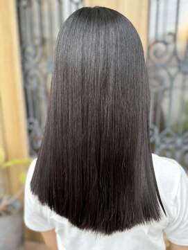 チョコレート(chocolate) 髪質改善大人可愛い20代30代40代50代レイヤーカット