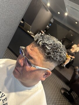 ワールドシップモトマチ(WORLD SHIP MOTOMACHI) 極道ホワイトメッシュ