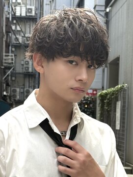 アリエッタ(aRietta) 【arietta杉山】メンズ波巻きシャドウパーマ／ビジネス好印象