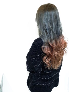 ラ モンターニュ ヘアー(La.montagne hair) 【La.montagne松阪】寒色×暖色グラデーションミックスカラー☆