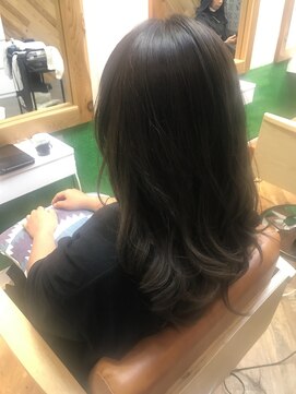 ヘアリゾート粋 ドゥオ 新宿南口店(dua) 頭皮の整体◆ピトレティカ エステティシャン矢澤千晶