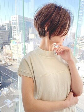 ロンドブルーム 天神大名店(Lond Bloom) 大人美人ショート/長さのあるショートヘア/ショートカット