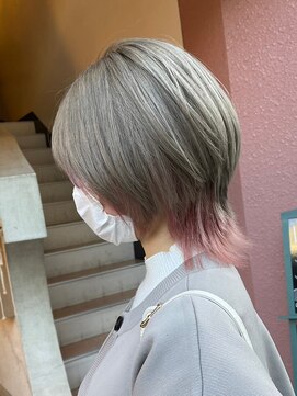 ヘアプレイスソル (HAIR PLACE SoL) ショートウルフ×インナーカラー/ピンク・ホワイト