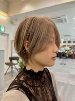 ビューエヒメ(VIEW EHIME)&nbsp;大人ラフウェーブ20代30代40代ボブブラウンスウィングショート