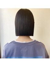 「ナチュラルだけどまっすぐサラサラ♪」ストレートはお悩みを解消し感動のツヤ髪へ導きます＊