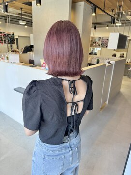 ライリー(riley) ピンクブラウン×レイヤーボブ【ダブルカラー/岡崎】