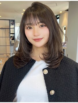 ボンドストーリーノヴァ(Bond Story nova) レイヤーカット/韓国ヘア/ブラウンカラー