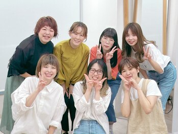 カロ プロデュース バイ ローブ(caro produce by L'aube)の写真/【女性stylist ONLY★コナミ香椎1F】癒しの空間◎女性stylistのみ在籍だから、相談しやすく、悩みも解決♪