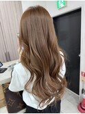 ヌーディーベージュ
