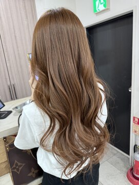 ジゼル(gisele) ヌーディーベージュ