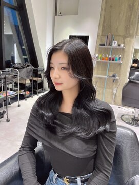 ベール(Vale) 上品でしなやかに艶めく潤う艶髪ヘア 髪質再生トリートメント