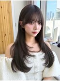 耳にかけても可愛い結べるレイヤーカット