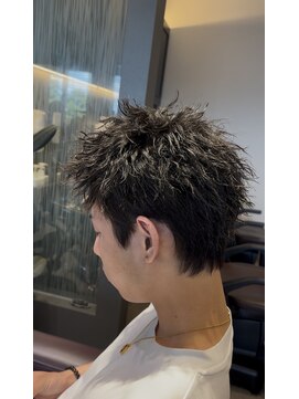 ブル(b.u.l.l.) スパイキーショートパーマ☆