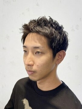 ワンワンオー バーバーショップ 長浜店(@110 BARBER SHOP) スパイキーショート