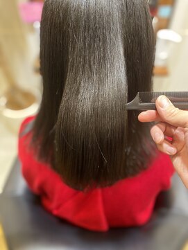 リプク(Rip-Ku18) 四ツ橋　ノンアイロン弱酸性縮毛矯正エアーアウトレート