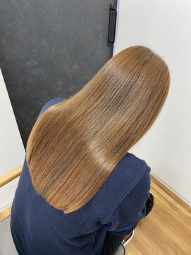 イニット 奈良新大宮(init.) 20代 30代 40代 モテ髪 髪質改善 ペールベージュ パールグレー