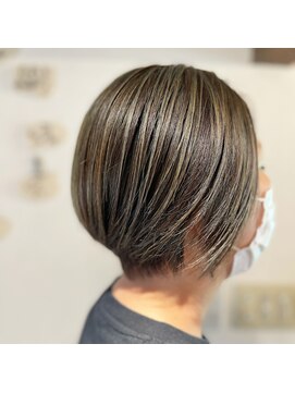 プレイ(pLAy) 立体感ハイライト×ショートヘア