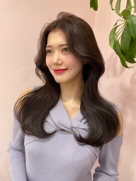 ボタン シブヤ(VOTAN SHIBUYA) オリーブ/グレージュ/韓国ヘア/渋谷/レイヤー/顔まわり