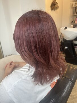 エンリー(ENlee) 【白鳥】レッドブラウン×ミディアムボブ