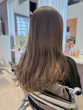 イースト(YEAST) ベージュヘア