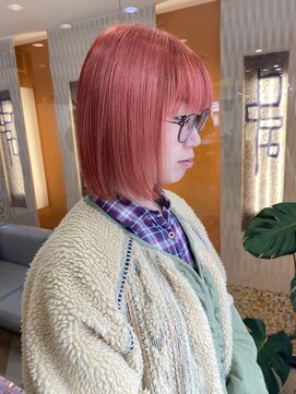 レクタ(recta) 大人白髪ぼかしハイトーンピンクヘアカラー切りっぱなしボブ