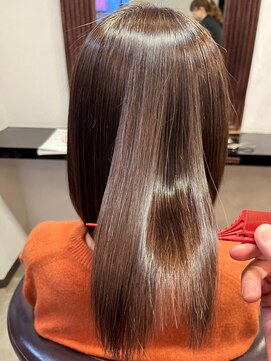 OHI 赤羽店 【髪質改善ストレート+カラー同時施術も】お任せ◎