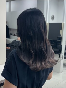 アライブ ハラジュク(ALIVE harajuku) 【ALIVE 夕貴】シルバーグラデーションカラー