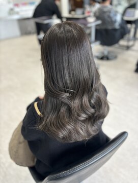 ルクス(Luxs) オリーブグレージュ