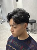 テーパーフェードニュアンスパーマセンターパートフェザーパーマ