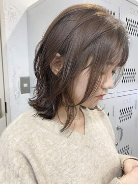 エリマバイフィフス 調布(elima by fifth) ショートヘア顔周りレイヤーブリーチダブルカラーショートボブ
