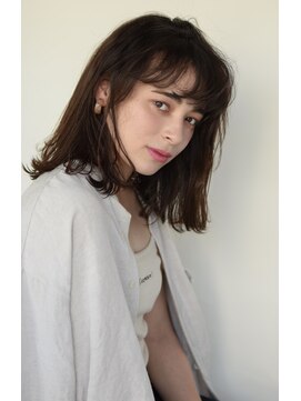 ナル(nalu.) ミディアム/外ハネ/ふんわり前髪パーマ